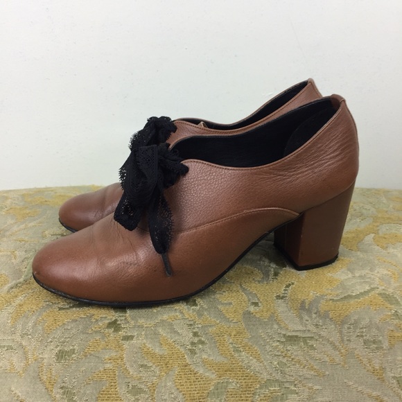 American Apparel  High Heel Bobby Leather Lace-Up - Picture 7 of 13